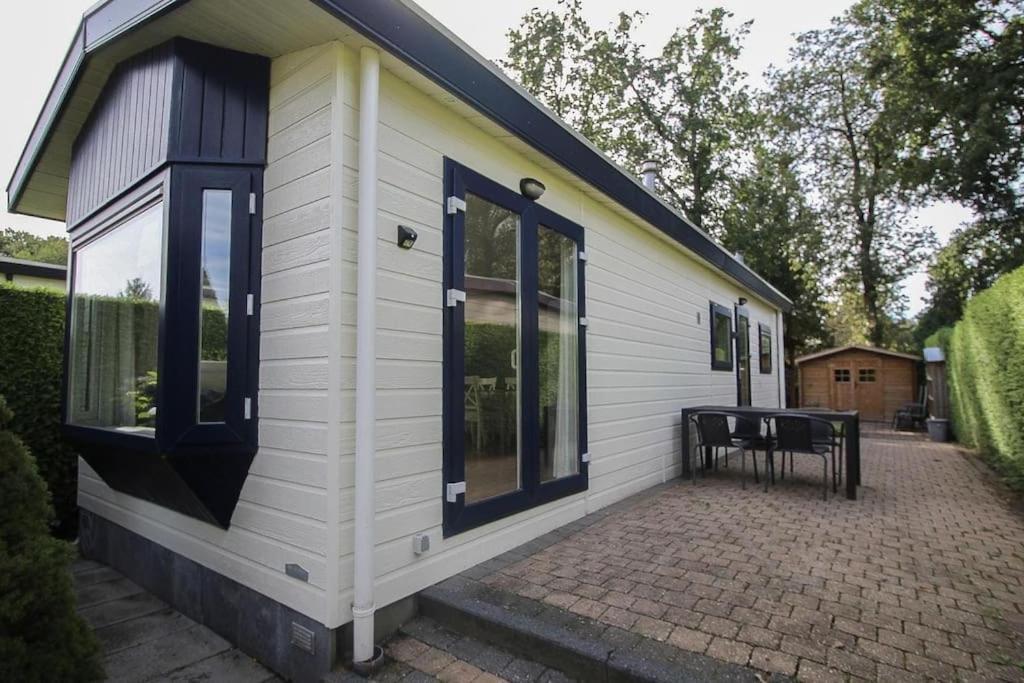 Chalet Voorzien Van Alle Gemakken In Een Bosrijke Omgeving Voorthuizen Esterno foto