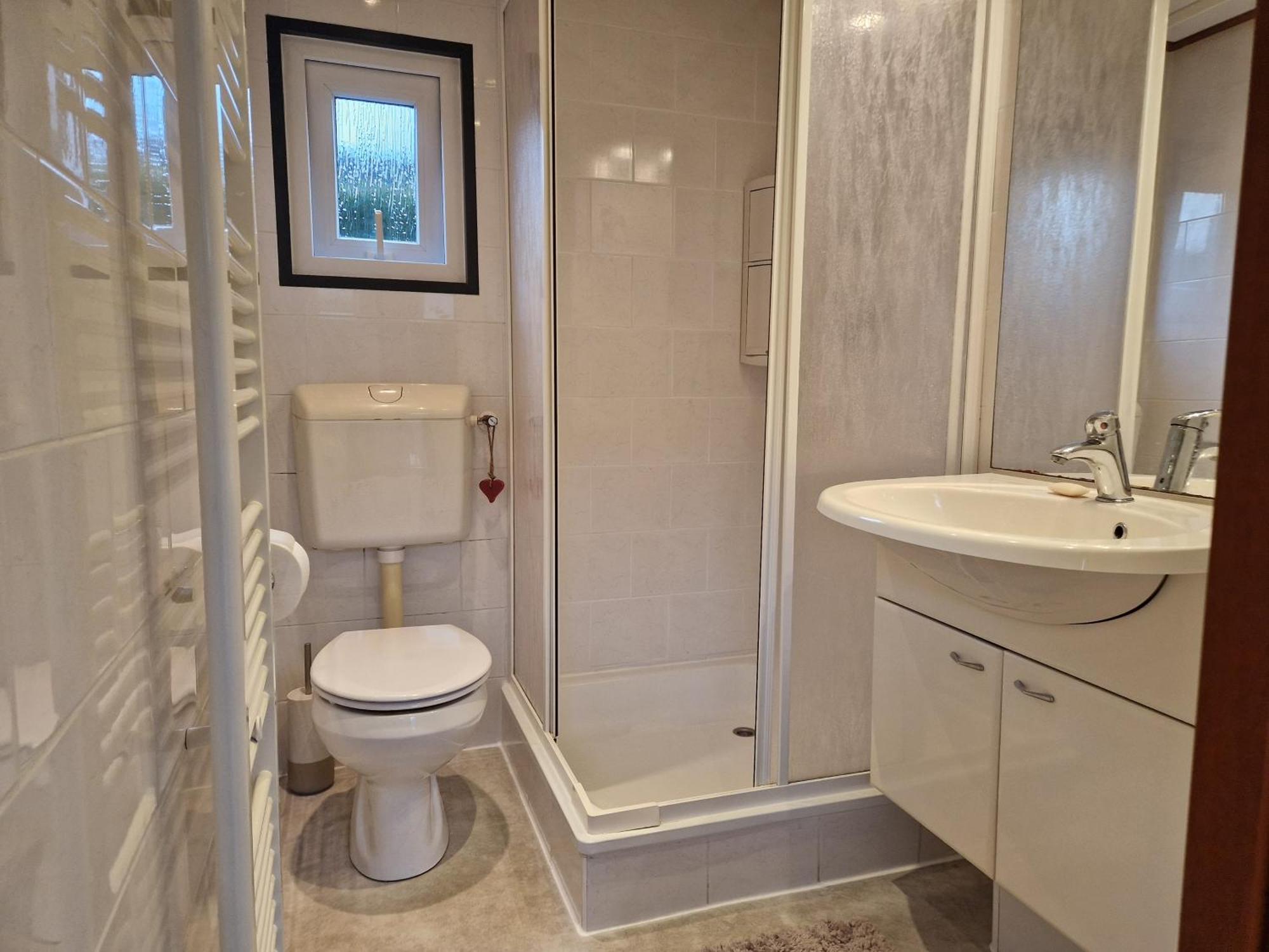 Chalet Voorzien Van Alle Gemakken In Een Bosrijke Omgeving Voorthuizen Esterno foto